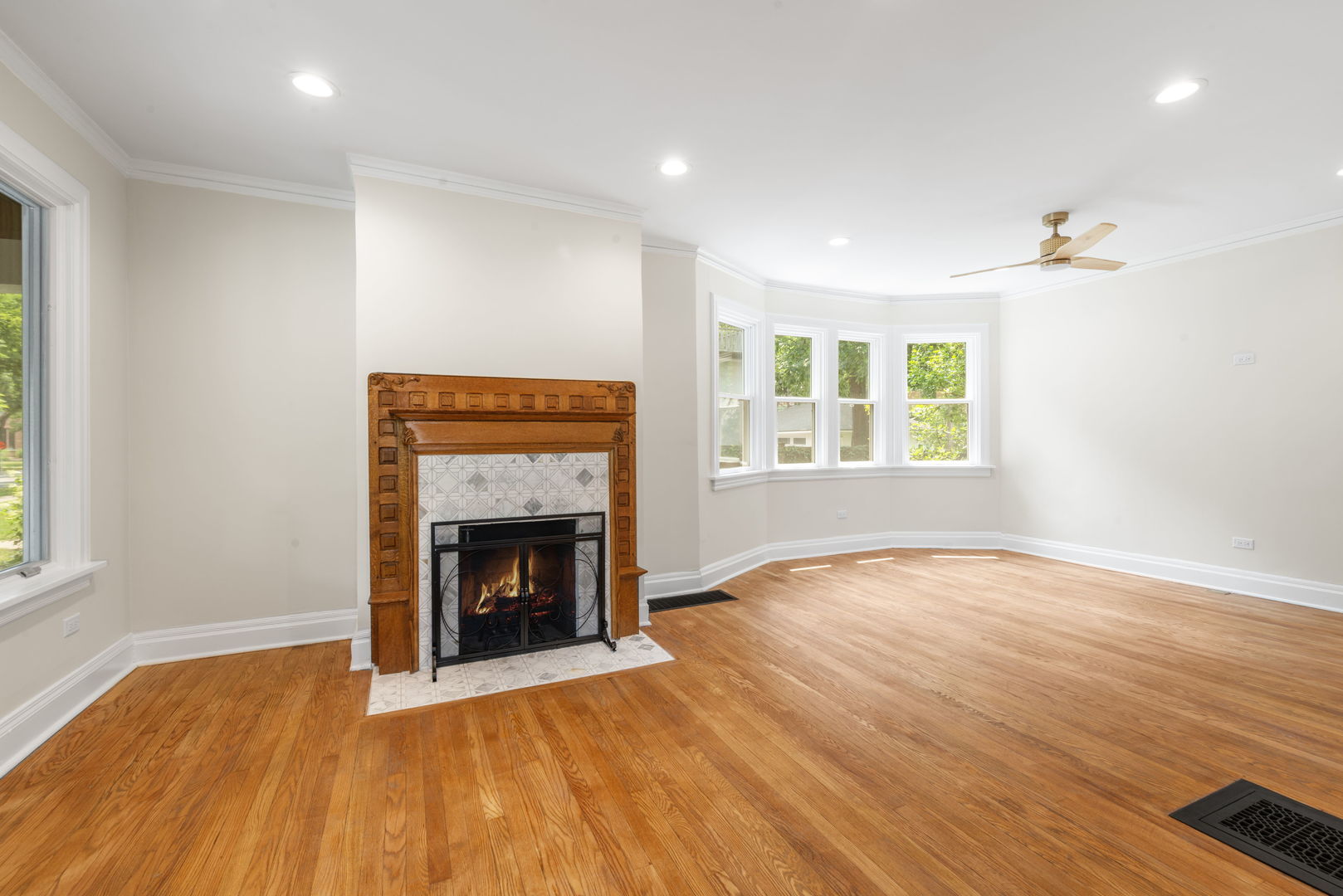 4142 Wolf Road