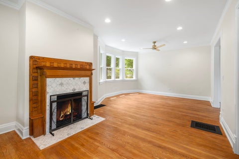 Tiny photo for 4142 Wolf Road, Western Springs, IL 60558 (MLS # 12710134)