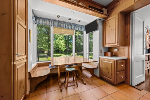 Tiny photo for 220 Shadowood Lane, Northfield, IL 60093 (MLS # 12653088)