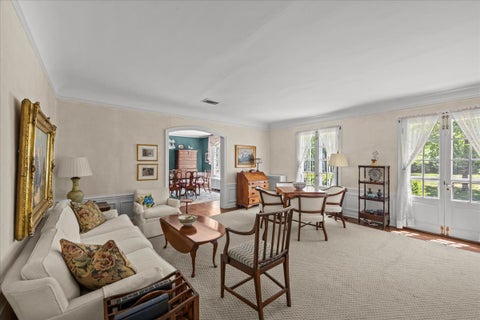 Tiny photo for 220 Shadowood Lane, Northfield, IL 60093 (MLS # 12653088)