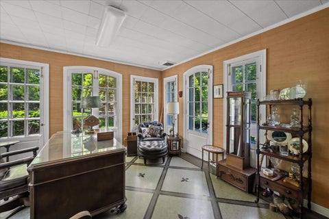 Tiny photo for 220 Shadowood Lane, Northfield, IL 60093 (MLS # 12653088)