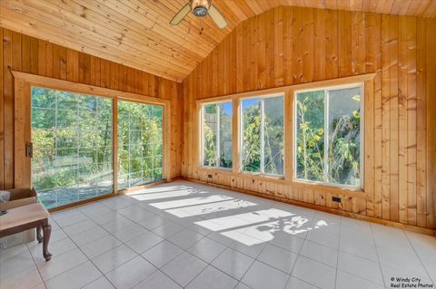 Tiny photo for 721 Brentwood Court, Algonquin, IL 60102 (MLS # 12522994)