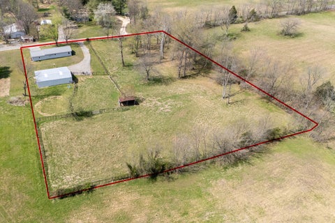 Tiny photo for 306 N White Street N, Creal Springs, IL 62922 (MLS # 12608438)