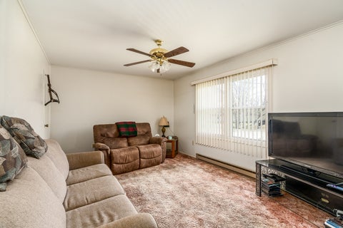 Tiny photo for 306 N White Street N, Creal Springs, IL 62922 (MLS # 12608438)