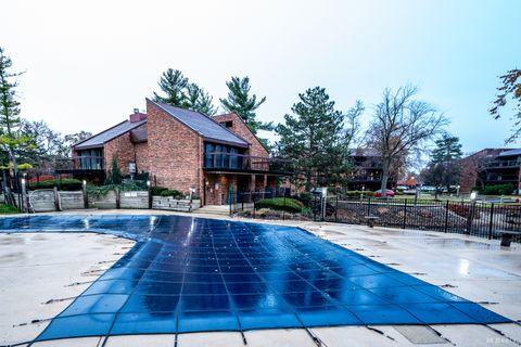 Tiny photo for 14533 Walden Court #G2, Oak Forest, IL 60452 (MLS # 12522759)