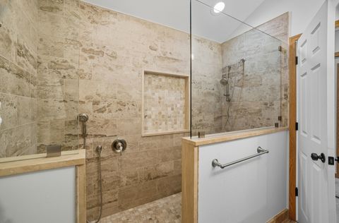 Tiny photo for 511 Rosebud Drive S, Lombard, IL 60148 (MLS # 12476889)