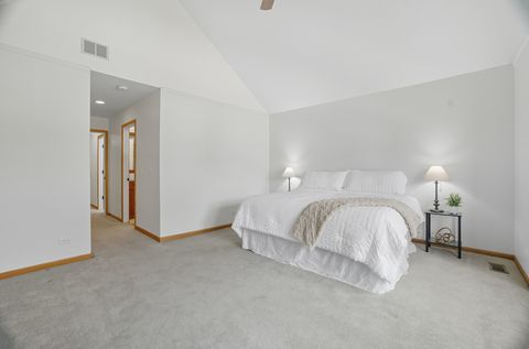 Tiny photo for 511 Rosebud Drive S, Lombard, IL 60148 (MLS # 12476889)