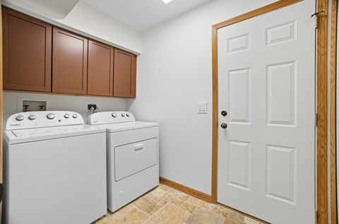 Tiny photo for 511 Rosebud Drive S, Lombard, IL 60148 (MLS # 12476889)