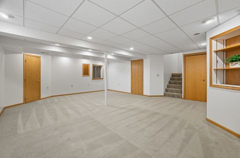 Tiny photo for 511 Rosebud Drive S, Lombard, IL 60148 (MLS # 12476889)