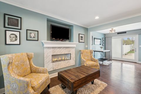 Tiny photo for 614 West Street, Libertyville, IL 60048 (MLS # 12620277)