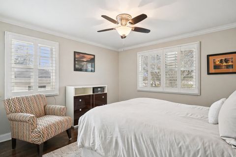 Tiny photo for 614 West Street, Libertyville, IL 60048 (MLS # 12620277)