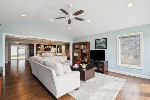 Tiny photo for 614 West Street, Libertyville, IL 60048 (MLS # 12620277)