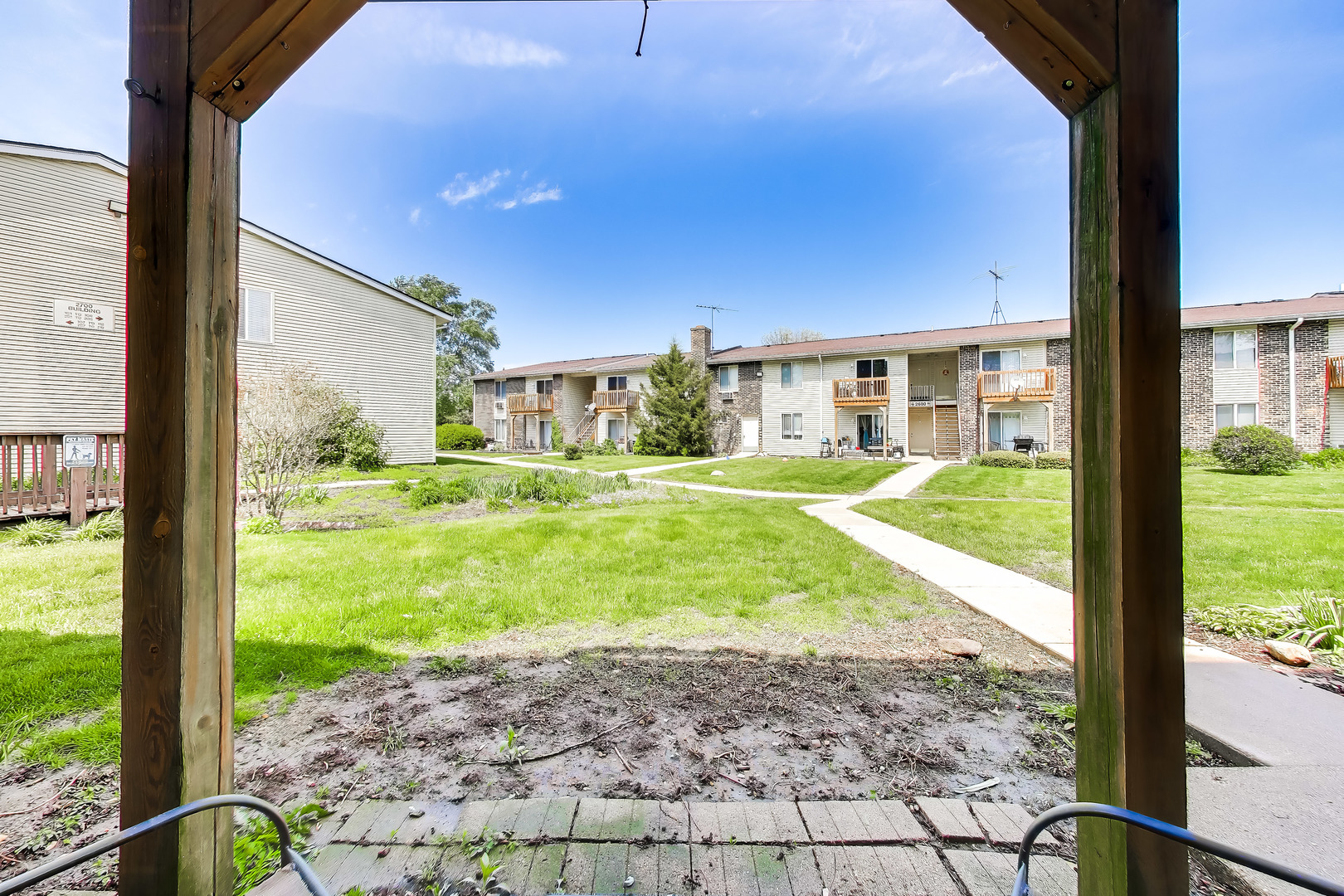 2400 LIGHT Road 112