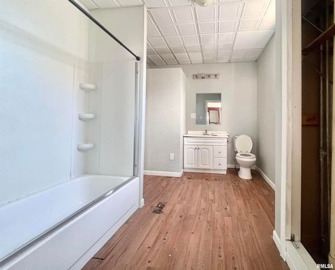 Tiny photo for 620 16TH Avenue, East Moline, IL 61244 (MLS # QC4261514)