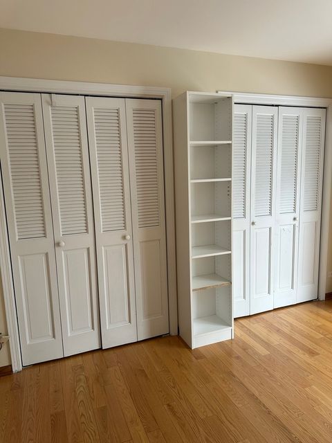 Tiny photo for 12 Queens Court, Westchester, IL 60154 (MLS # 12524184)