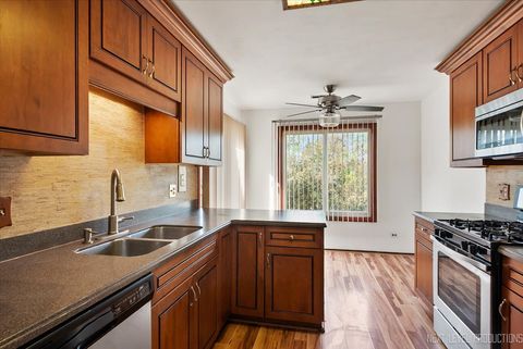 Tiny photo for 7000 Sussex Court #204, Woodridge, IL 60517 (MLS # 12455751)