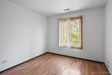 Tiny photo for 7000 Sussex Court #204, Woodridge, IL 60517 (MLS # 12455751)