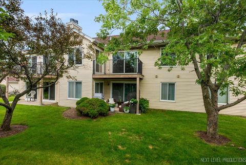 Tiny photo for 7000 Sussex Court #204, Woodridge, IL 60517 (MLS # 12455751)