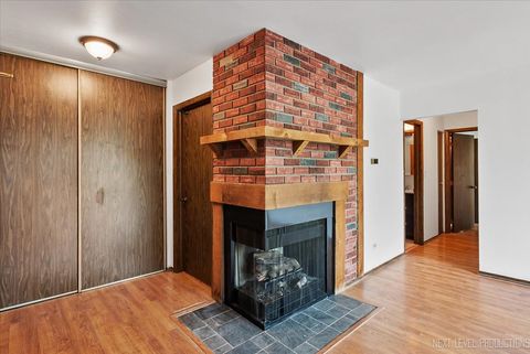 Tiny photo for 7000 Sussex Court #204, Woodridge, IL 60517 (MLS # 12455751)