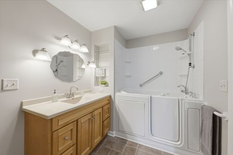 Tiny photo for 5S333 Stewart Drive, Naperville, IL 60563 (MLS # 12544968)