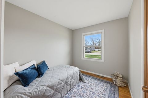 Tiny photo for 5S333 Stewart Drive, Naperville, IL 60563 (MLS # 12544968)