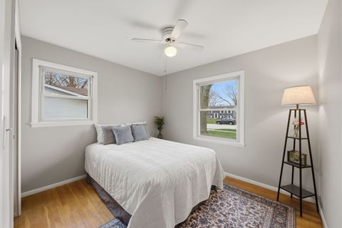 Tiny photo for 5S333 Stewart Drive, Naperville, IL 60563 (MLS # 12544968)