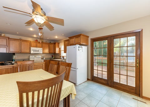 Tiny photo for 570 32nd Avenue, East Moline, IL 61244 (MLS # 12798094)