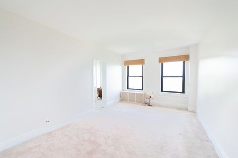 Tiny photo for 5300 S Shore Drive #111, Chicago, IL 60615 (MLS # 12622639)