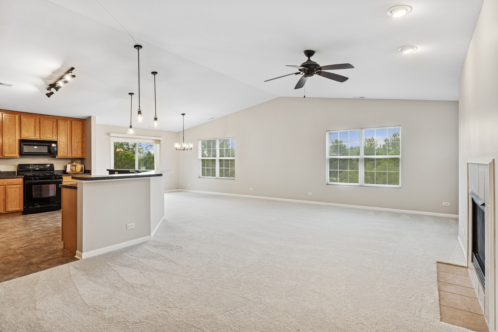 2662 LOREN Court 2662