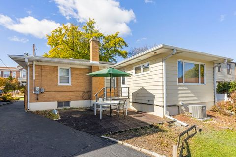 Tiny photo for 357 Bryant Avenue, Glen Ellyn, IL 60137 (MLS # 12590167)