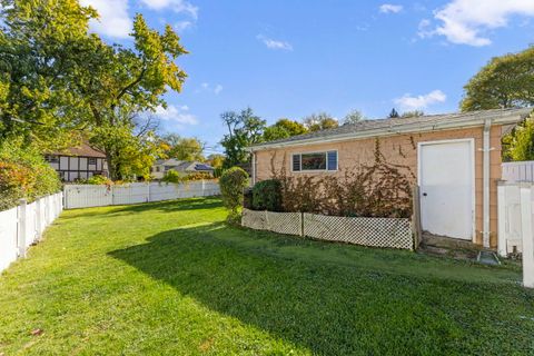 Tiny photo for 357 Bryant Avenue, Glen Ellyn, IL 60137 (MLS # 12590167)