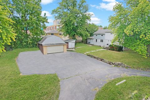 A home in Lemont