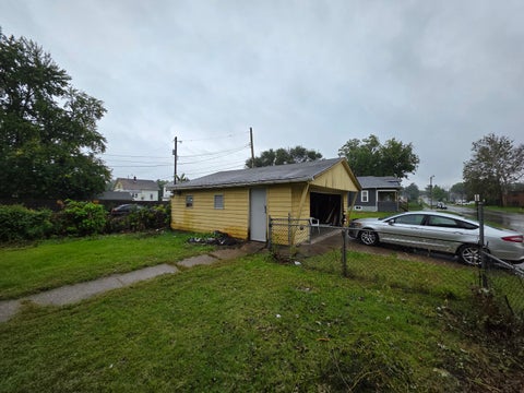 Tiny photo for 500 14th Avenue, Rock Island, IL 61201 (MLS # 12774421)
