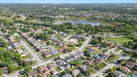 Tiny photo for 16666 Parliament Avenue, Tinley Park, IL 60477 (MLS # 12511313)