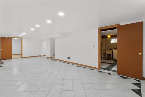 Tiny photo for 16666 Parliament Avenue, Tinley Park, IL 60477 (MLS # 12511313)