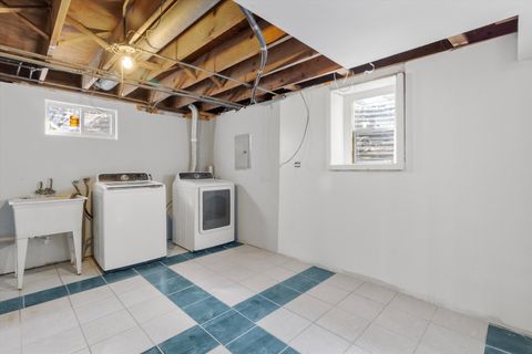 Tiny photo for 16666 Parliament Avenue, Tinley Park, IL 60477 (MLS # 12511313)