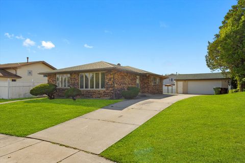 Tiny photo for 16666 Parliament Avenue, Tinley Park, IL 60477 (MLS # 12511313)