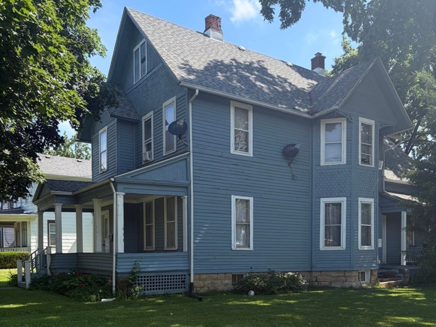 432 S 4th Street