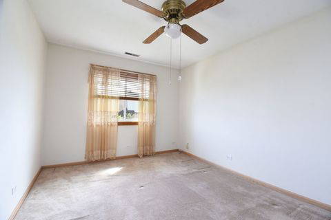 Tiny photo for 1102 Hinswood Drive #206, Darien, IL 60561 (MLS # 12625842)