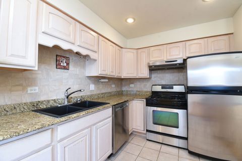 Tiny photo for 1102 Hinswood Drive #206, Darien, IL 60561 (MLS # 12625842)