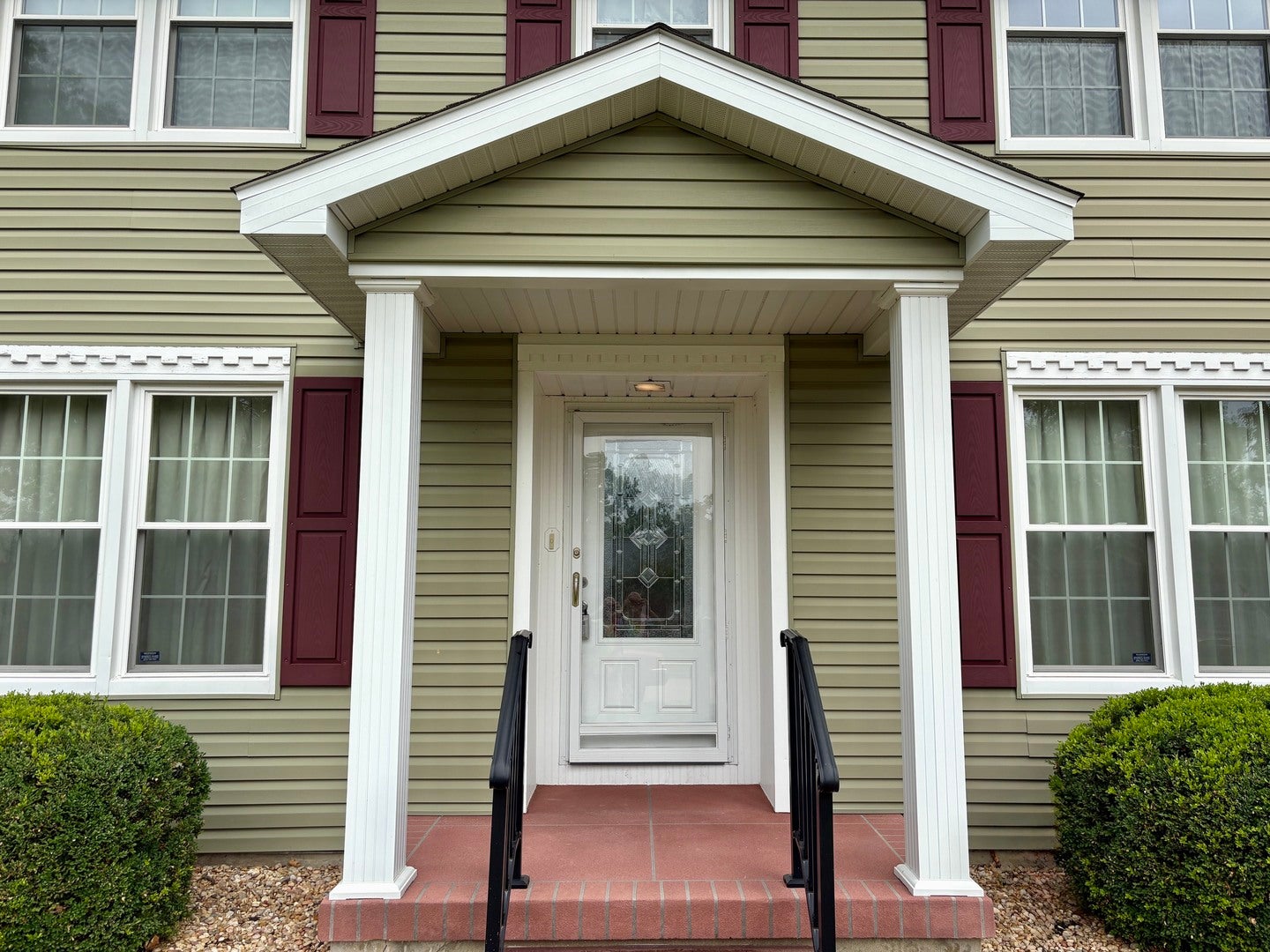 605 Oakdale Drive