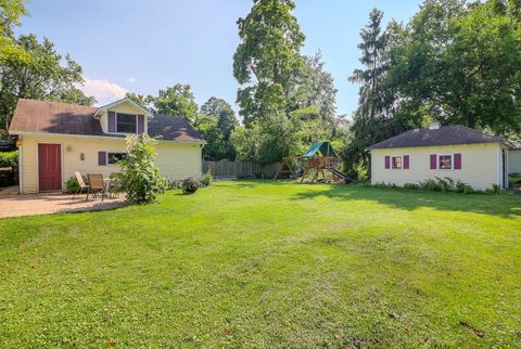 Tiny photo for 130 Sophia Street, West Chicago, IL 60185 (MLS # 12457588)