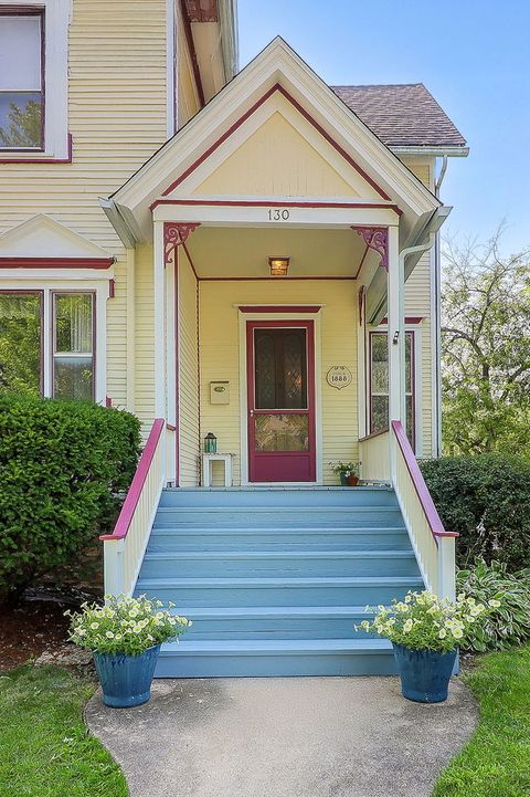 Tiny photo for 130 Sophia Street, West Chicago, IL 60185 (MLS # 12457588)