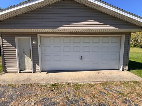 Tiny photo for 19830 Burnham Avenue, Lynwood, IL 60411 (MLS # 12417946)