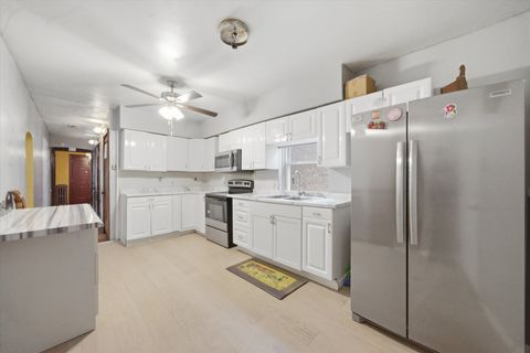 Tiny photo for 1653 N Parkside Avenue, Chicago, IL 60639 (MLS # 12591274)