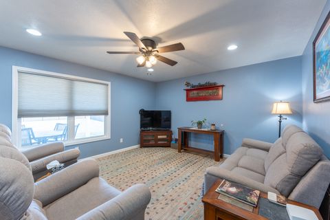 Tiny photo for 125 Old Bloomfield Road, Vienna, IL 62995 (MLS # 12552226)