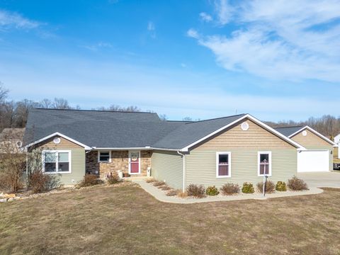 Tiny photo for 125 Old Bloomfield Road, Vienna, IL 62995 (MLS # 12552226)