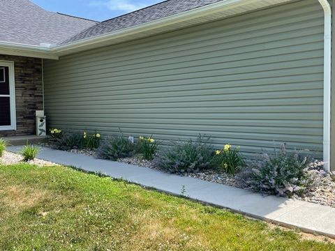 Tiny photo for 125 Old Bloomfield Road, Vienna, IL 62995 (MLS # 12552226)