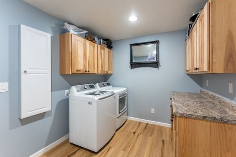 Tiny photo for 125 Old Bloomfield Road, Vienna, IL 62995 (MLS # 12552226)