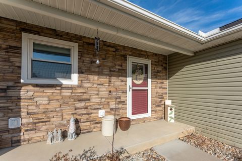 Tiny photo for 125 Old Bloomfield Road, Vienna, IL 62995 (MLS # 12552226)